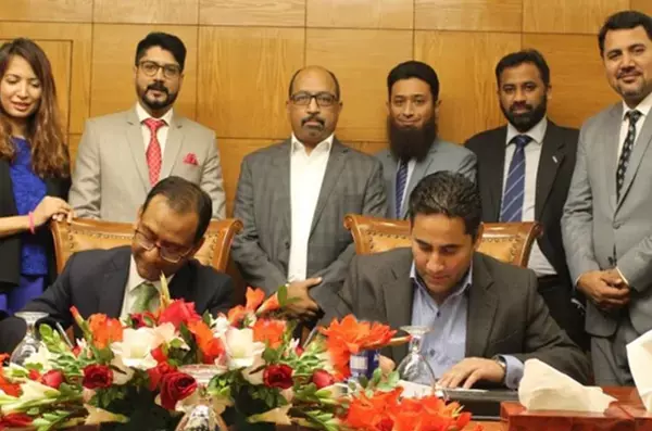 Askari bank singing agreement with SEDCO to install CEM solutions Askari bank singing agreement with SEDCO to install CEM solutions